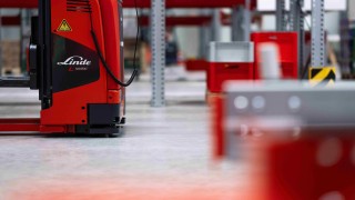 Linde MH L-MATIC AC on pargitud laos.