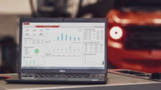 Sülearvuti koos Linde Warehouse Manageri kasutajaliidesega